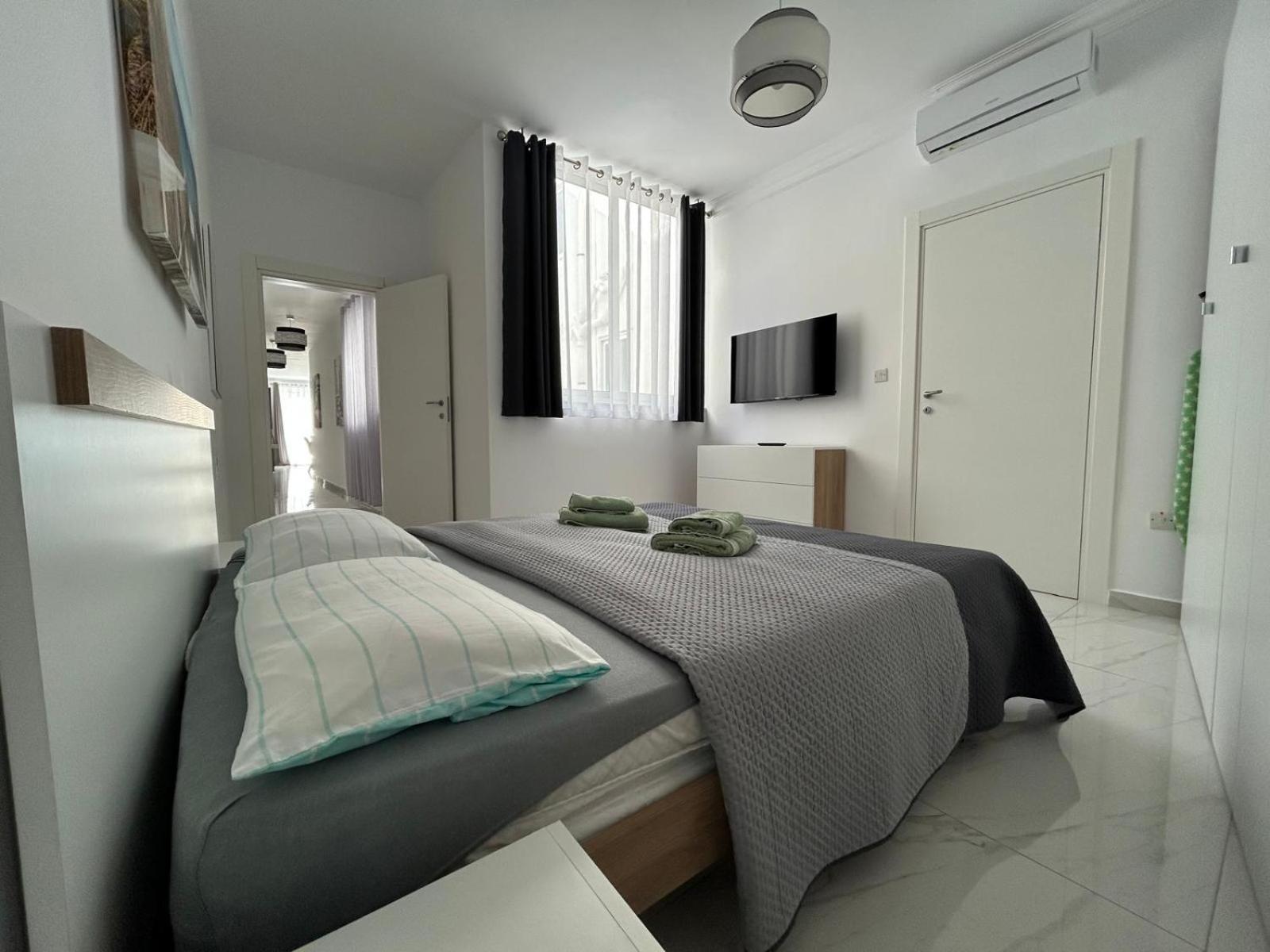 Exceptional 3-Bedroom Apartment, Sliema - Tigne Point! מראה חיצוני תמונה